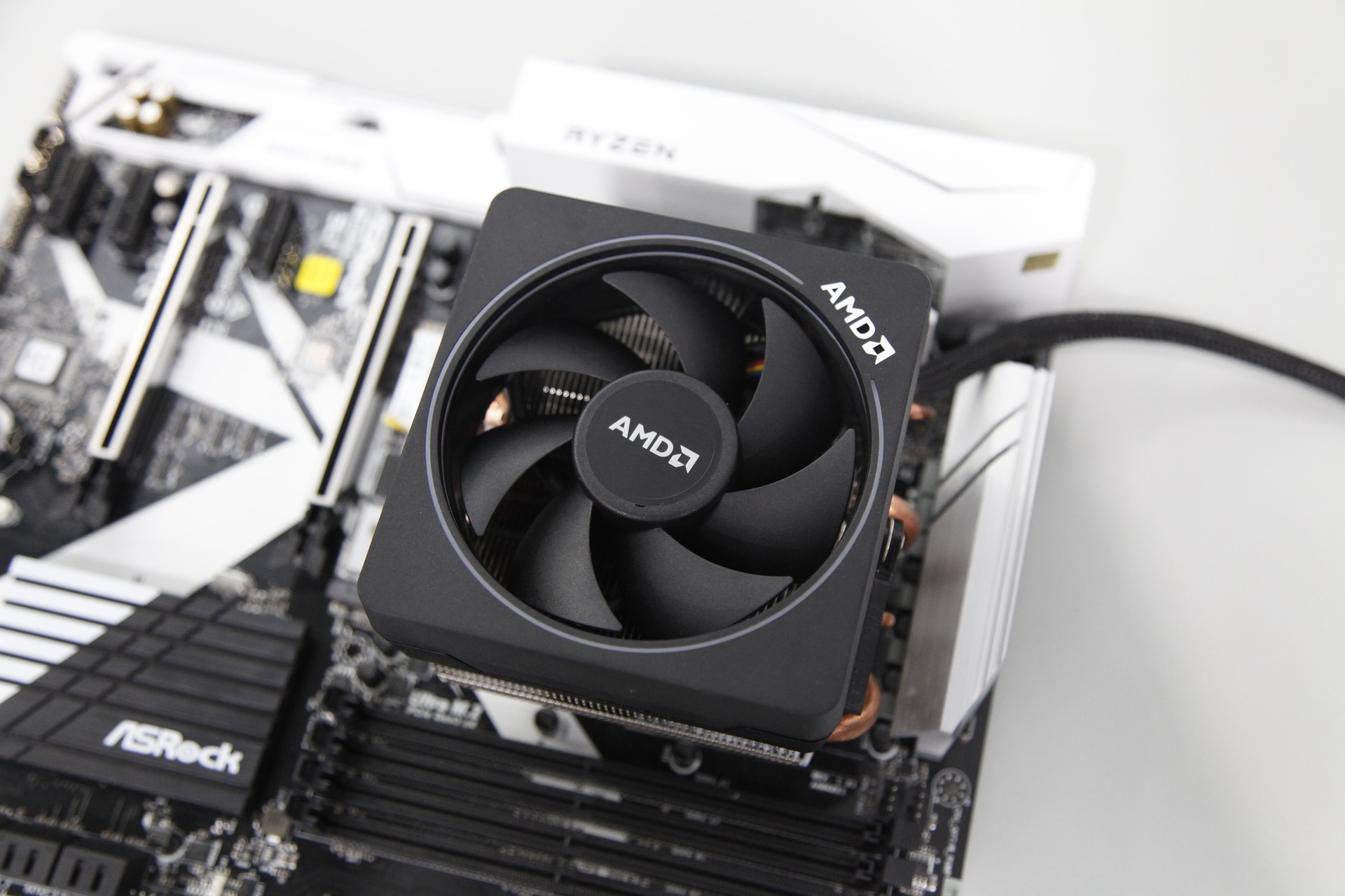Cryptocurrency Mining Causes AMD’s Revenues to Surge
